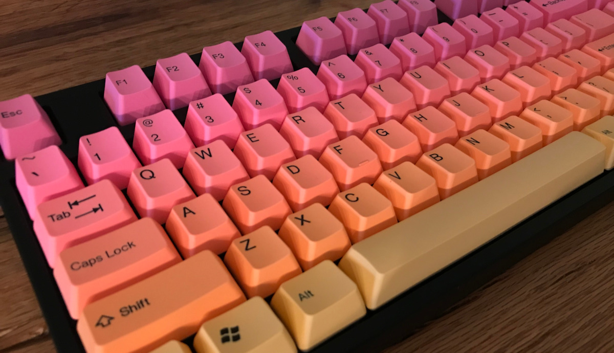 /img/2020/sunshine-keycaps-1.jpg