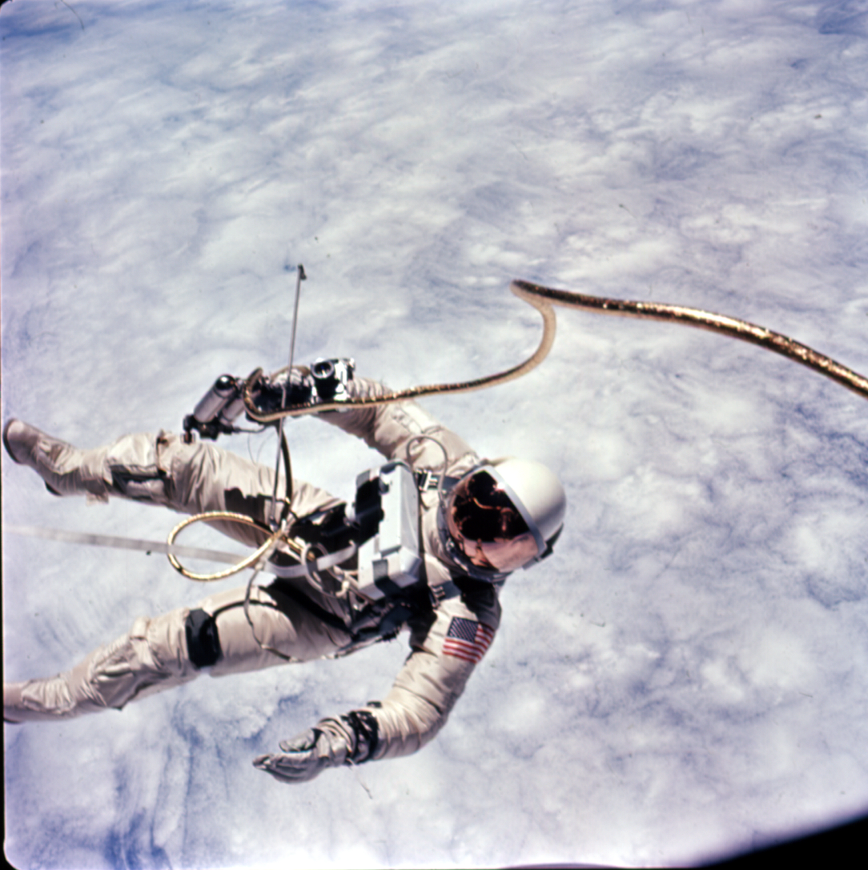 /img/2021/gemini-spacewalk.jpg /img/2021/gemini-spacewalk.jpg