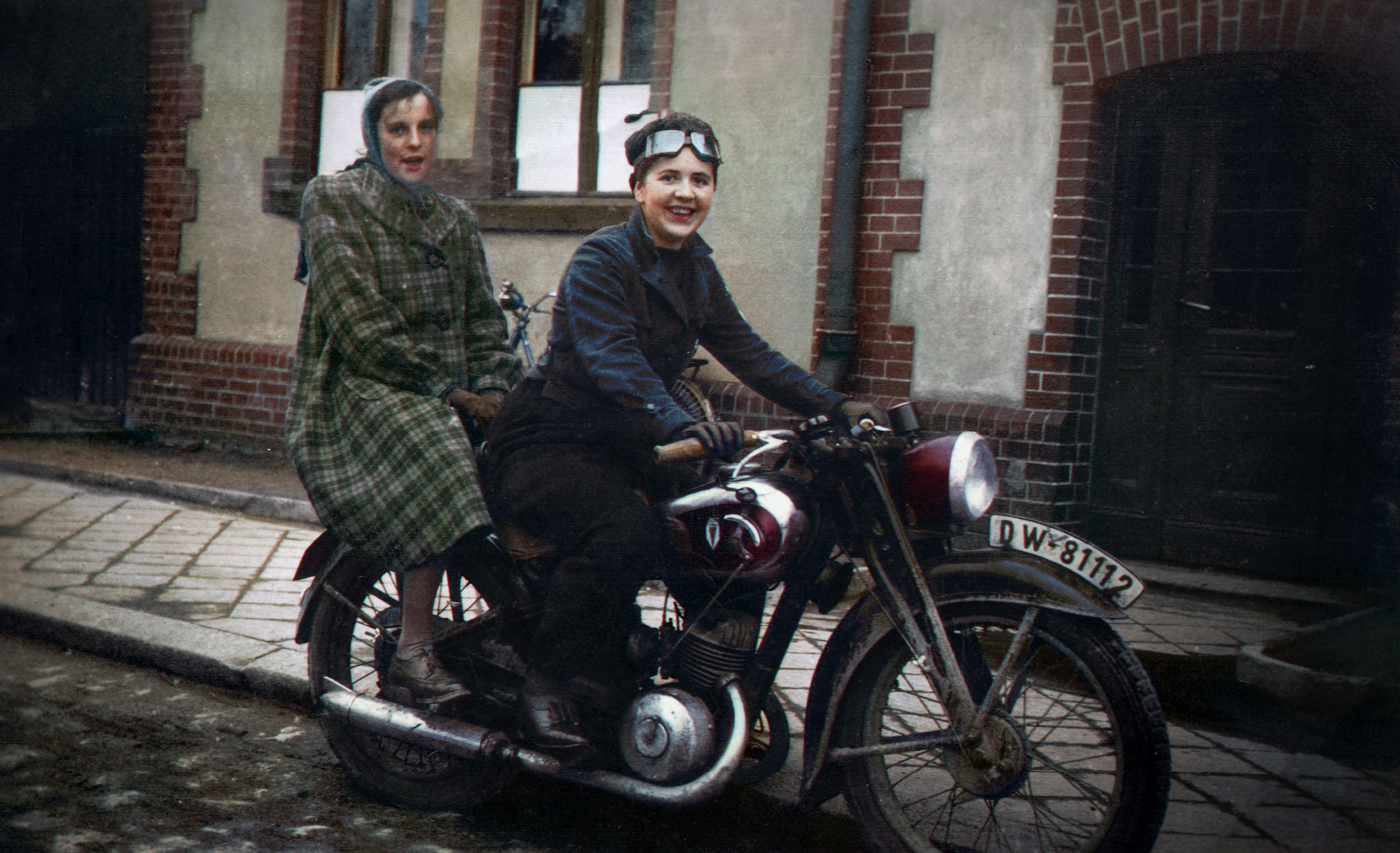 /img/2021/grandma-bike-marina-amaral.jpg /img/2021/grandma-bike-marina-amaral.jpg