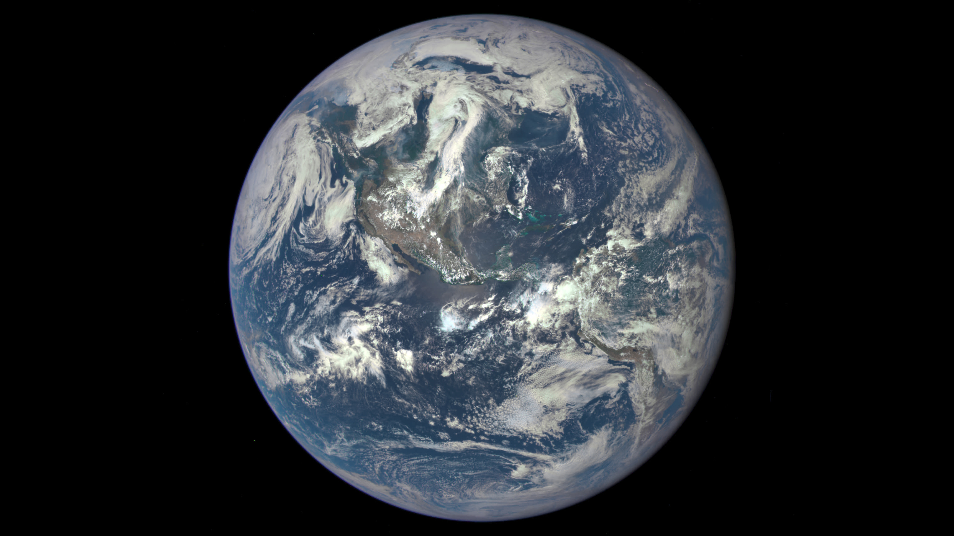 /img/2024/nasa-earth-epic.jpg